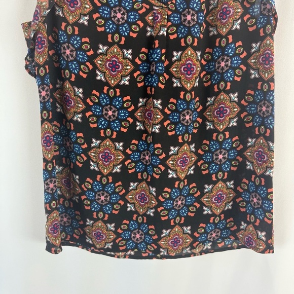 Philosophy BL Kaleidoscope Multicolor
Short Sleeve Semi Sheer V-neck XS - Picture 4 of 11